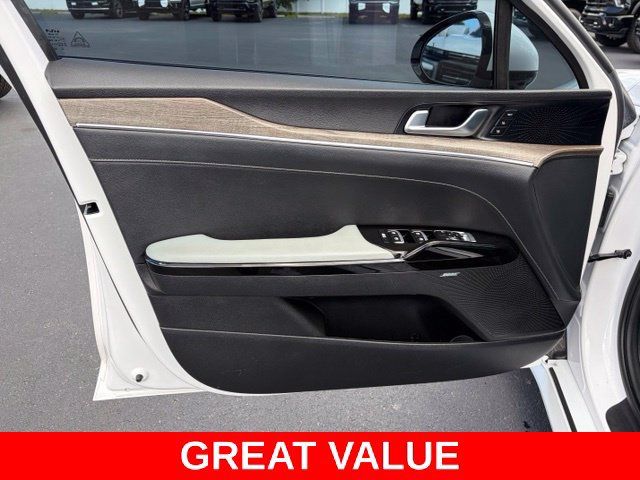 Used 2022 Kia K5 EX w/ EX Premium Package FWD image 12