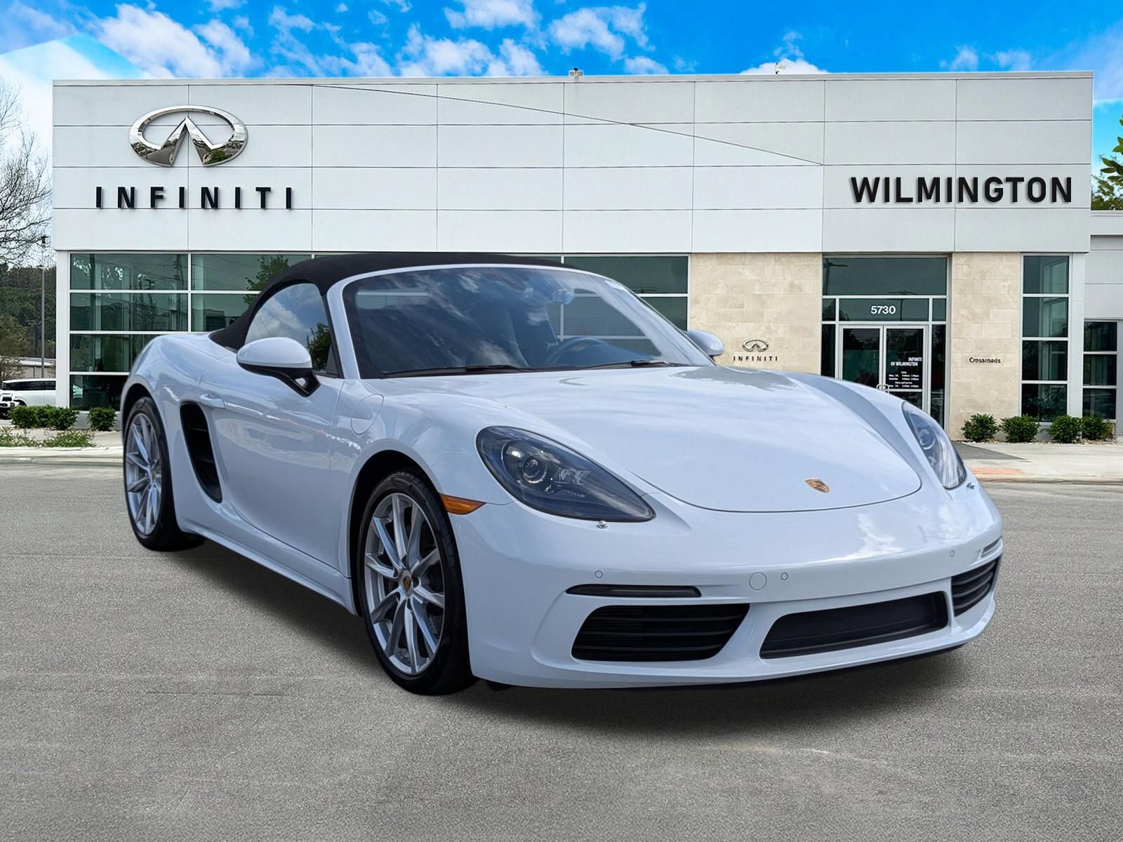 Used 2019 Porsche 718 Boxster RWD image 1