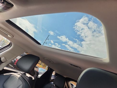 Used 2022 Kia EV6 GT-Line w/ First Edition Package image 23