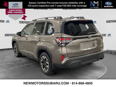 Used 2025 Subaru Forester Premium w/ Convenience Package #2 AWD/4WD image 3