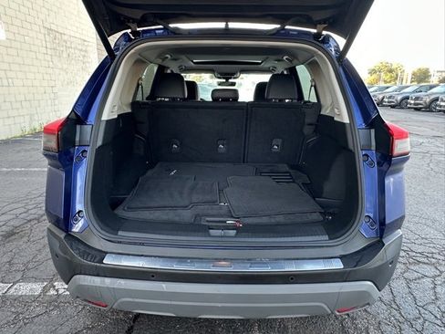 Used 2023 Nissan Rogue SV w/ SV Premium Package image 15