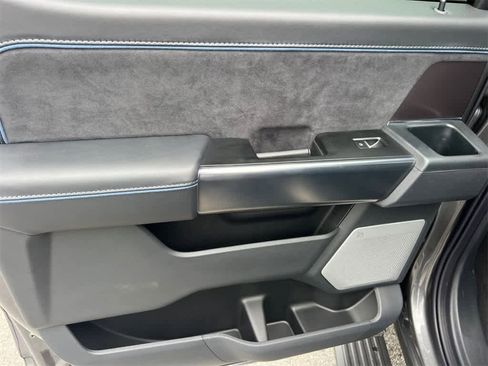 New 2025 Ford F150 Platinum w/ Equipment Group 702A High image 15