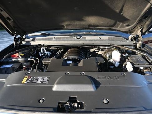 Used 2019 GMC Yukon Denali image 22