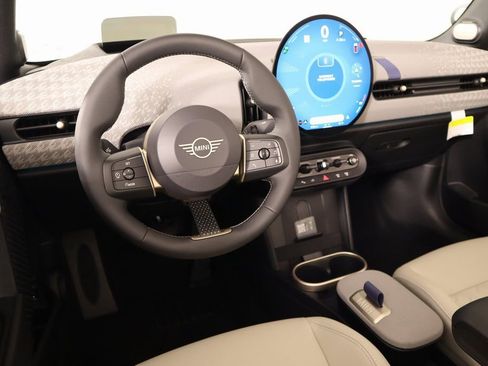 New 2026 MINI Cooper S image 2