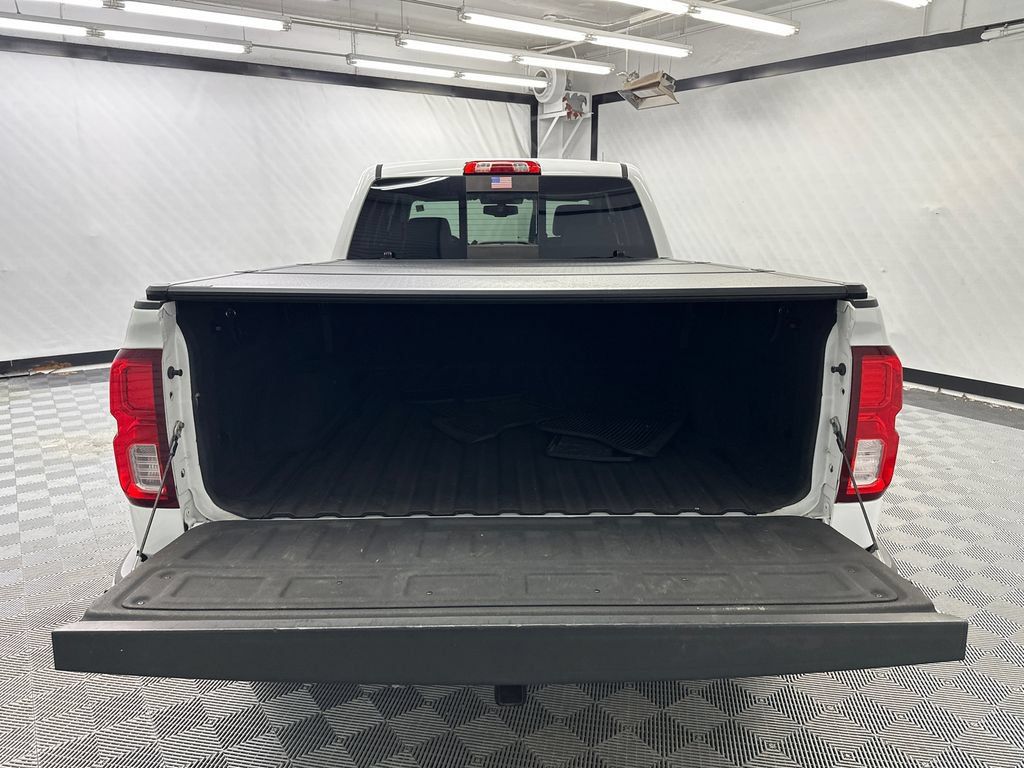 Used 2016 Chevrolet Silverado 1500 LTZ Z71 w/ LTZ Plus Package AWD/4WD image 20