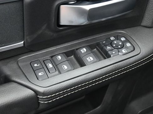 New 2026 RAM 2500 Lone Star AWD/4WD image 18
