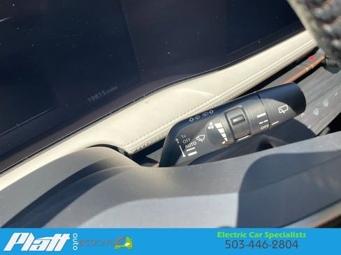 Used 2023 Nissan Ariya FWD image 30