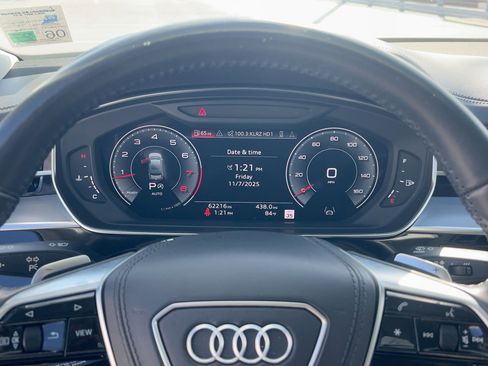 Used 2021 Audi A8 L 4.0T image 18
