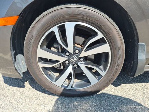 Used 2018 Honda Odyssey Elite image 8