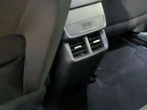 Used 2025 Chevrolet Equinox LT image 28