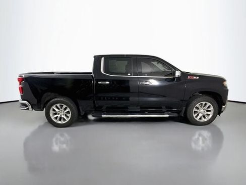 Used 2020 Chevrolet Silverado 1500 LTZ w/ LTZ Plus Package AWD/4WD image 9