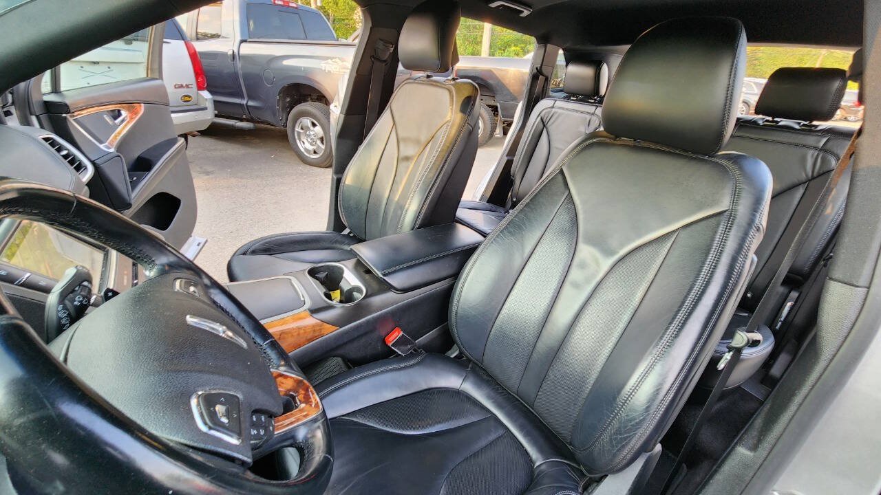 Used 2016 Lincoln MKX Select w/ Select Plus Package AWD/4WD image 26