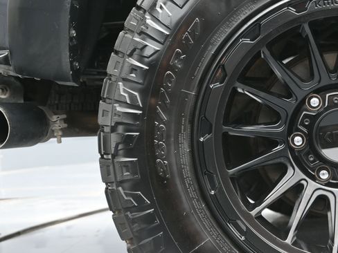 Used 2021 Toyota Tacoma TRD Off-Road AWD/4WD image 46