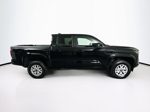 Used 2024 Toyota Tacoma SR5 image 10