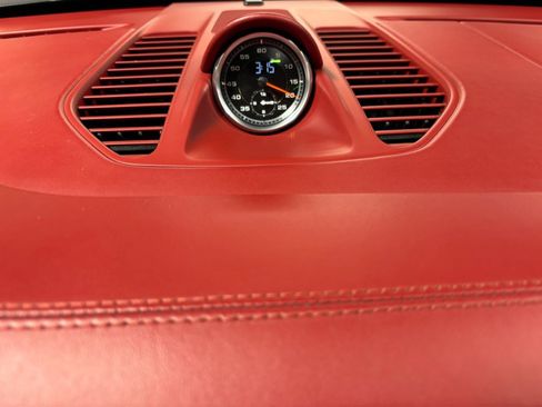 Used 2012 Porsche 911 Carrera S image 15