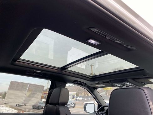 Used 2021 GMC Yukon XL Denali w/ LPO, Illumination Package image 28