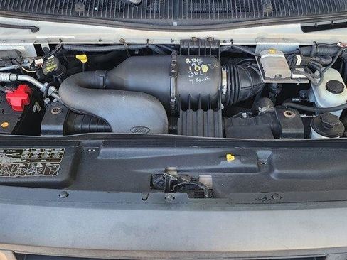 Used 2013 Ford E-150 and Econoline 150 image 13