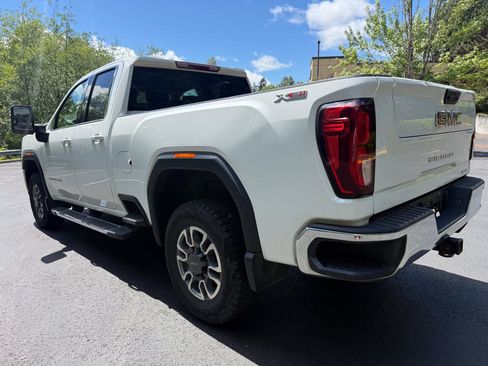 Used 2022 GMC Sierra 2500 SLE w/ SLE Value Package; AWD/4WD image 25