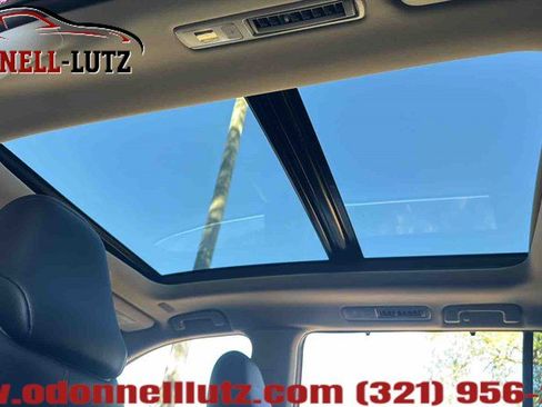 Used 2025 Toyota Grand Highlander AWD image 24