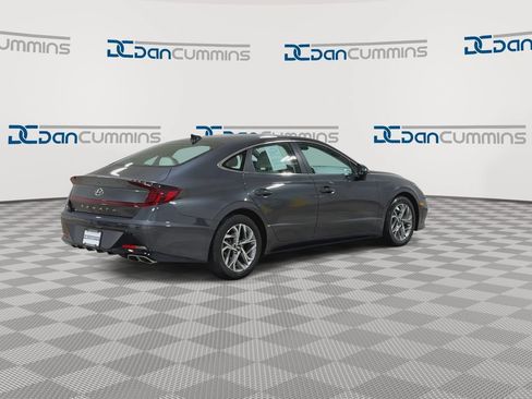 Used 2023 Hyundai Sonata SEL w/ Preferred Accessory Package FWD image 8