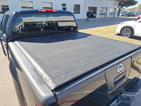 Used 2012 Nissan Frontier SV w/ SV Premium Utility Pkg image 35