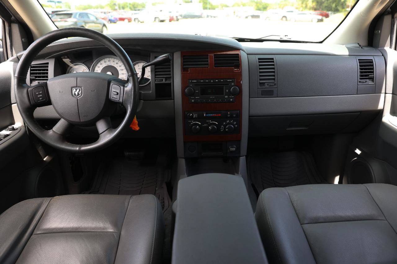 Used 2005 Dodge Durango SLT RWD image 21