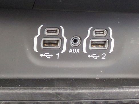 Used 2021 RAM 1500 Laramie image 22