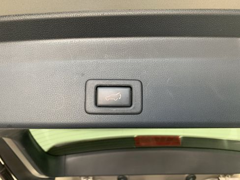 Used 2019 Subaru Ascent Premium AWD/4WD image 36