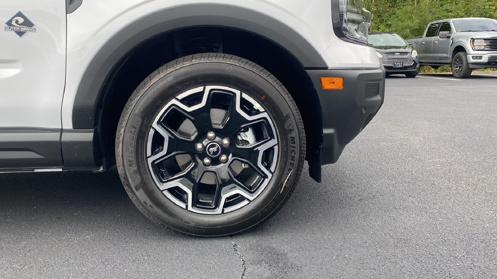 New 2026 Ford Bronco Sport Outer Banks w/ Outer Banks Tech Package+ AWD/4WD image 10