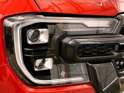 Certified 2024 Ford Ranger Lariat w/ Advanced Towing Package image 27