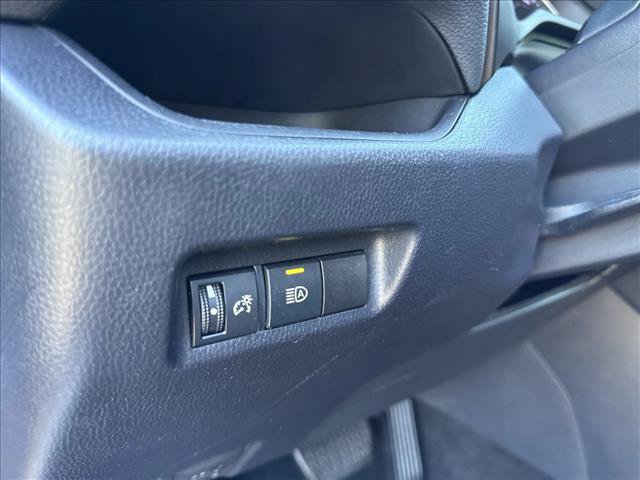 Used 2019 Toyota RAV4 LE FWD image 29