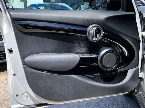 Used 2020 MINI Cooper S w/ Storage Package image 21