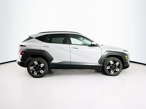Used 2025 Hyundai Kona SEL image 10