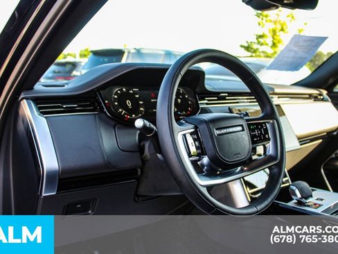 Used 2025 Land Rover Range Rover SE AWD/4WD image 22