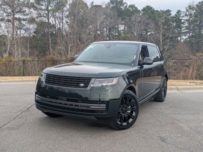 New 2026 Land Rover Range Rover Long Wheelbase SE