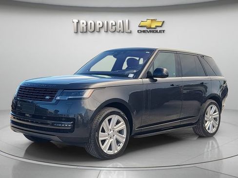 Used 2023 Land Rover Range Rover SE AWD/4WD image 1