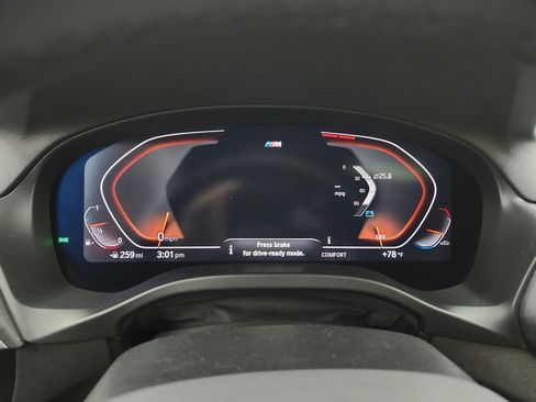 Used 2024 BMW X3 sDrive30i w/ M Sport Package image 9