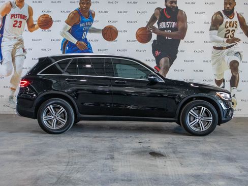 Used 2022 Mercedes-Benz GLC 300 image 18