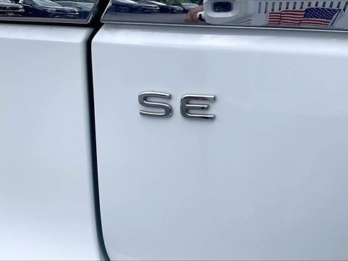 Used 2023 Volkswagen Atlas SE FWD image 10