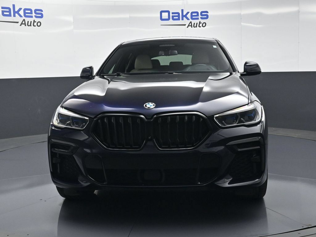 Used 2023 BMW X6 xDrive40i w/ Executive Package AWD/4WD image 3