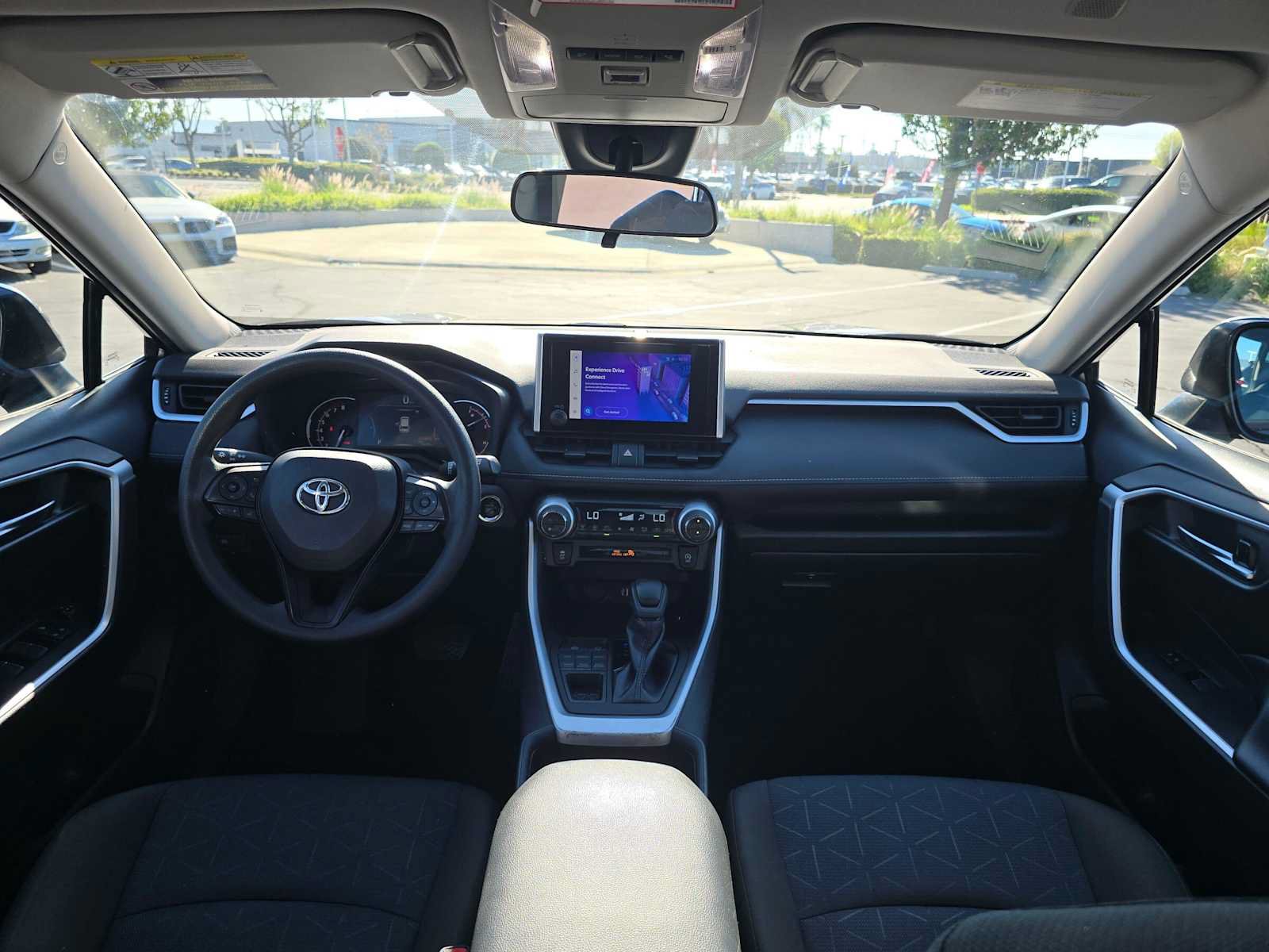 Used 2023 Toyota RAV4 XLE AWD/4WD image 17