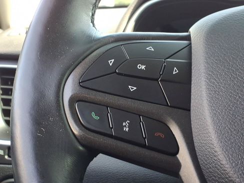 Used 2019 Jeep Cherokee Trailhawk w/ Cold Weather Group AWD/4WD image 27