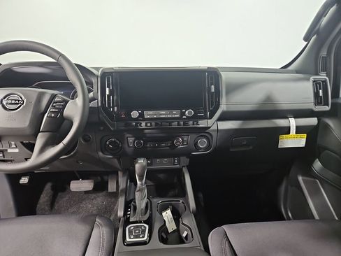 New 2026 Nissan Frontier SV w/ SV Convenience Package AWD/4WD image 17