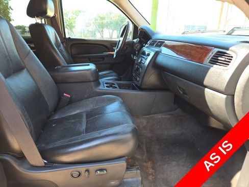 Used 2011 GMC Sierra 1500 SLT w/ SLT Convenience Package AWD/4WD image 14