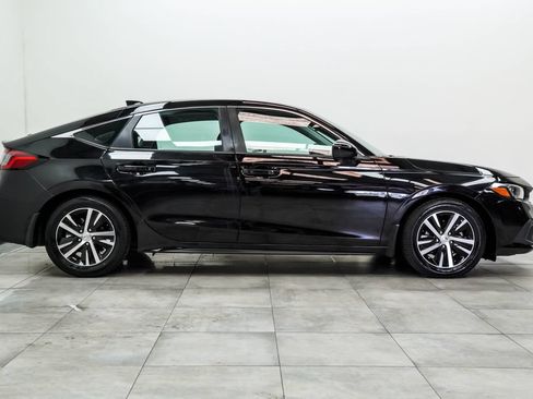 Used 2023 Honda Civic LX image 10
