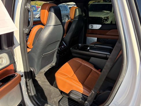 Used 2020 Lincoln Navigator Reserve w/ Equipment Group 208A Reserve image 14