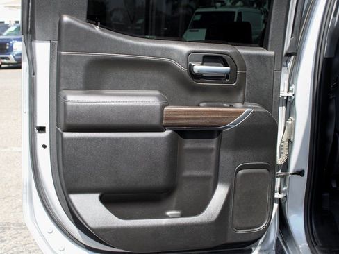 Used 2021 Chevrolet Silverado 1500 LT Trail Boss w/ Convenience Package II image 36