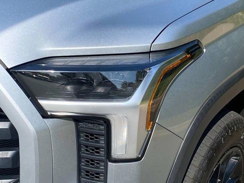 Used 2023 Toyota Tundra SR5 AWD/4WD image 5