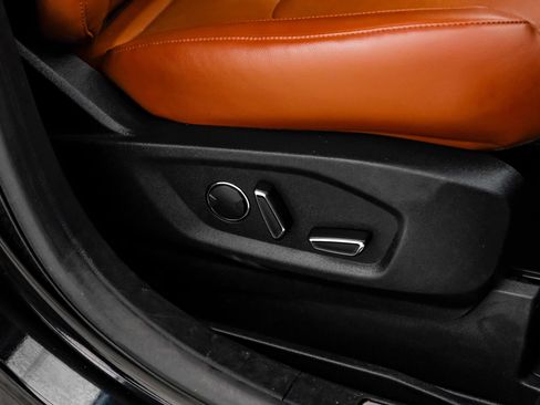 Used 2019 Ford Edge Titanium w/ Equipment Group 301A FWD image 45