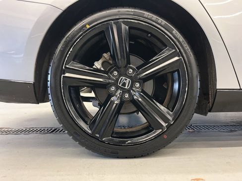 Used 2024 Honda Accord Sport image 35